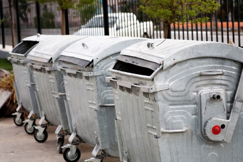 Factors affecting skip hire prices in Tooting